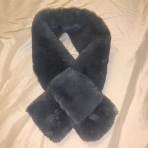 Faux Fur pull-through scarf tie